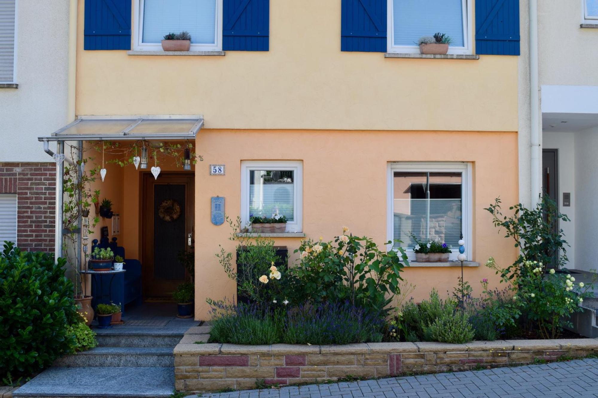 Ferienwohnung Ruth Neustadt an der Weinstraße Exterior foto